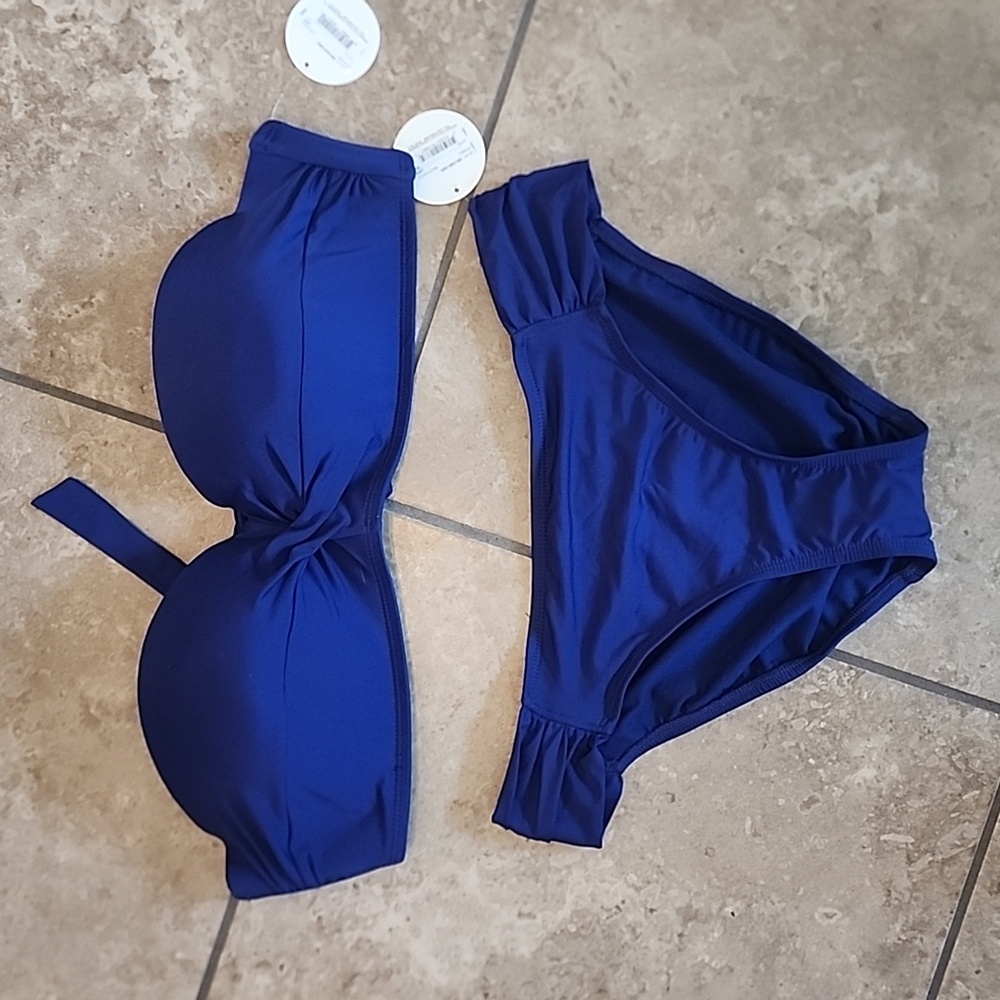 Navy strapless swimsuit Large